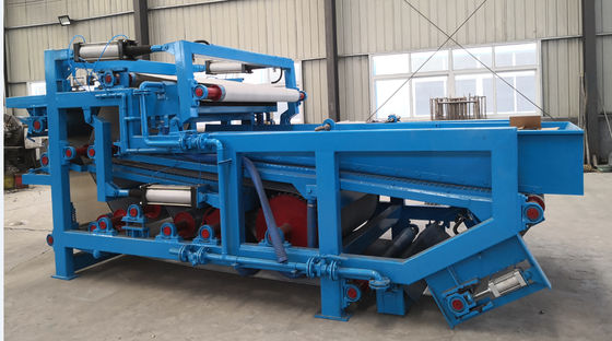 380V/50Hz ভোল্টেজ ক্রমাগত প্রক্রিয়াকরণ কর্মক্ষমতা জন্য তাজা Casssava Rasper মেশিন